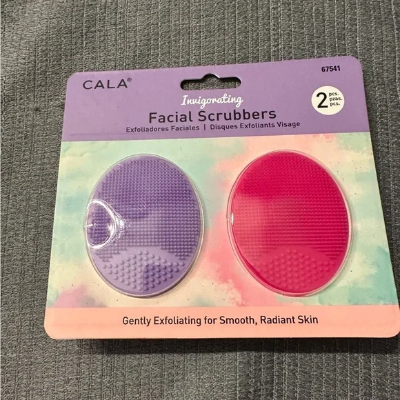 Cala Invigorating Facial Scrubbers NEW - Picture 1 of 2